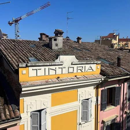 Tintoria Lejlighed Parma